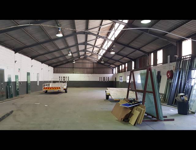 668M² FACTORY TO LET IN BLACKHEATH INDUSTRIAL